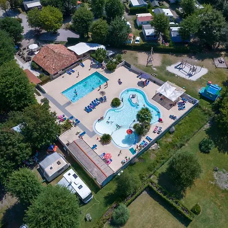 Camping Les Bruyeres