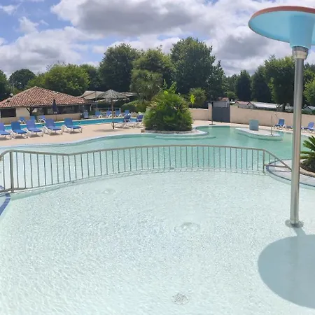 Parque de Campismo Camping Les Bruyeres