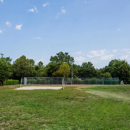 Parque de Campismo Camping Les Bruyeres