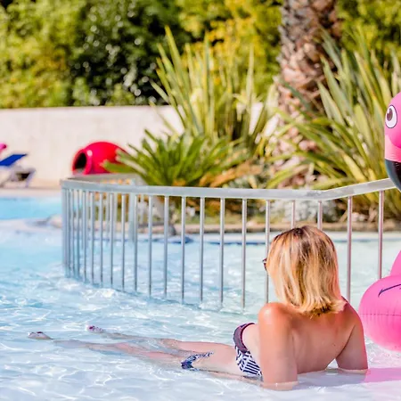Camping Les Bruyeres