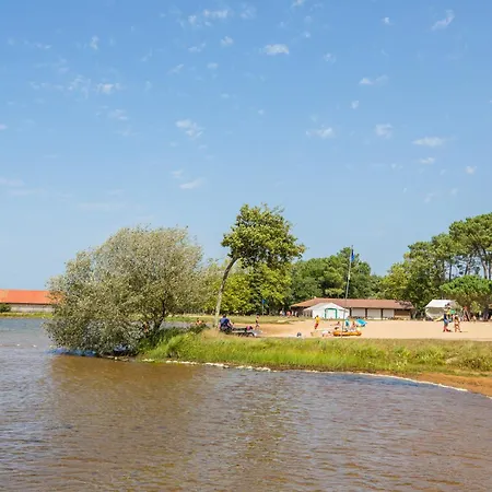Parque de Campismo Camping Les Bruyeres *