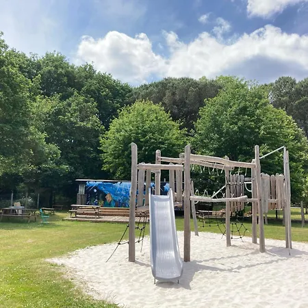 Camping Les Bruyeres Parque de Campismo Sainte-Eulalie-en-Born