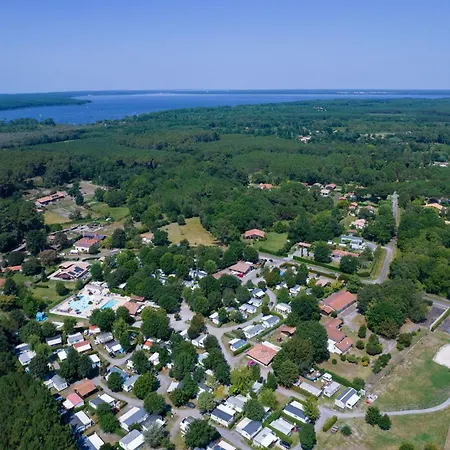 Parque de Campismo Camping Les Bruyeres *