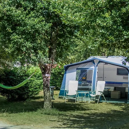 Camping Les Bruyeres Parque de Campismo Sainte-Eulalie-en-Born